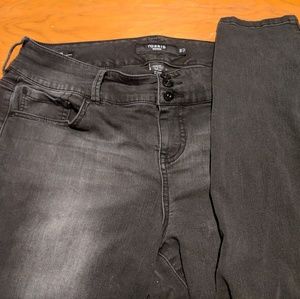 Torrid Black Jeggings Size 18R